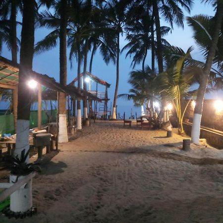 Anandi Villa Homestay Adhi Eksteriør bilde